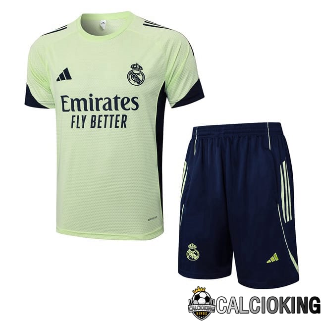 Comprare Maglia Calcio 2024 2025 2026 Personalizzazione,Tuta Da Calcio,Maglie De Calcio Retro Online | Insieme T Shirt Allenamento Real Madrid + Pantaloncini Verde 2025/2026
