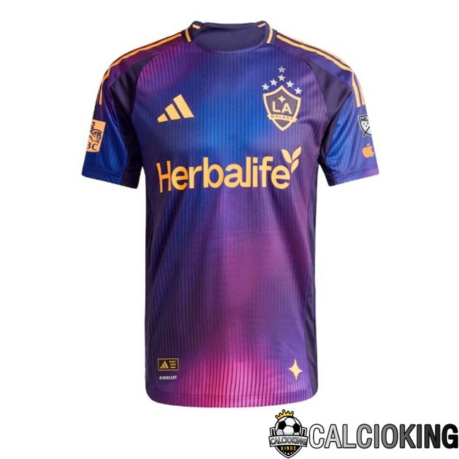 Comprare Maglia Calcio 2025 2026 2027 Personalizzazione,Tuta Da Calcio,Maglie De Calcio Retro Online | Maglie Calcio LA Galaxy Seconda Blu Viola 2026/2027